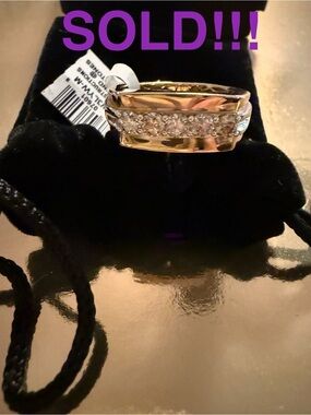 ‼️SOLD‼️ Men’s Gold Ring (size 10) with Five Diamonds
